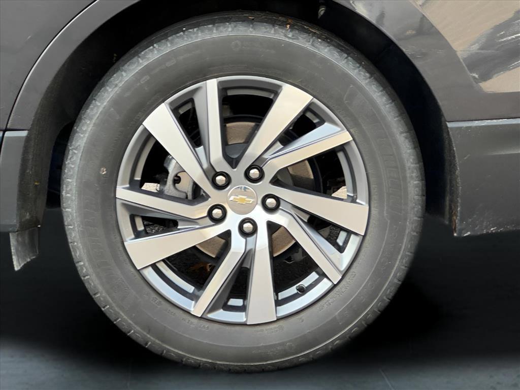 used 2022 Chevrolet Equinox car, priced at $19,800