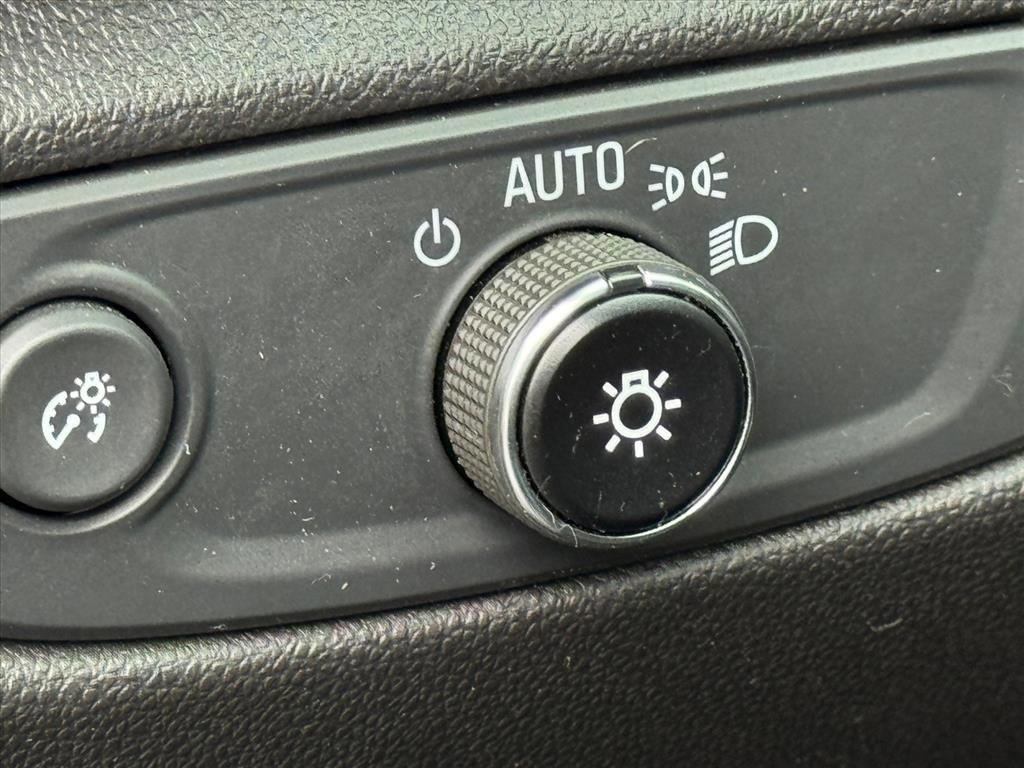 used 2021 Chevrolet Blazer car, priced at $24,000