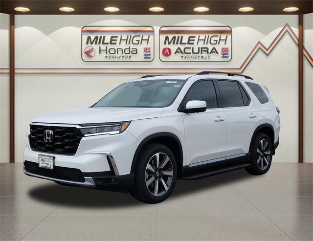 new 2025 Honda Pilot car, priced at $54,985