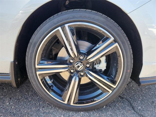 new 2025 Honda Accord Hybrid car, priced at $35,260