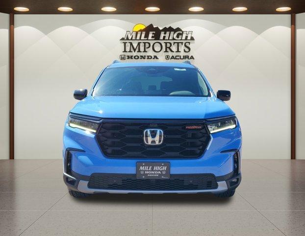 new 2025 Honda Pilot car, priced at $51,430