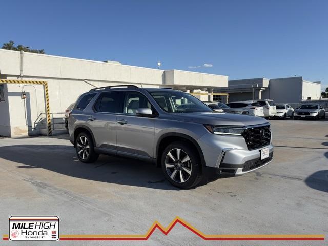 new 2025 Honda Pilot car, priced at $51,165