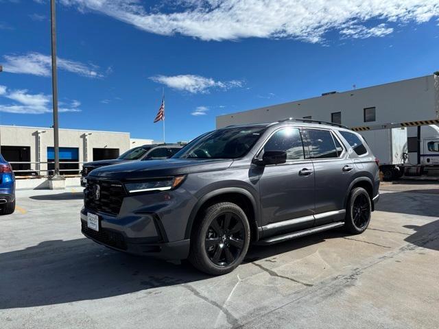 new 2025 Honda Pilot car, priced at $53,876