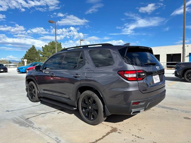 new 2025 Honda Pilot car, priced at $53,876