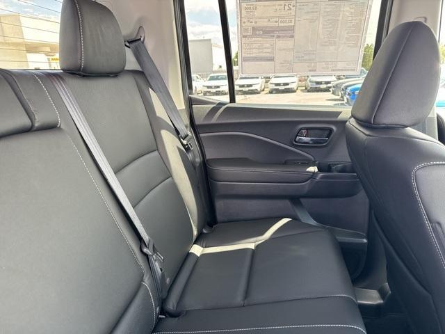 new 2025 Honda Ridgeline car, priced at $45,135