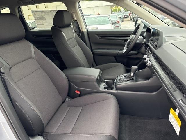 new 2025 Honda CR-V car, priced at $33,450