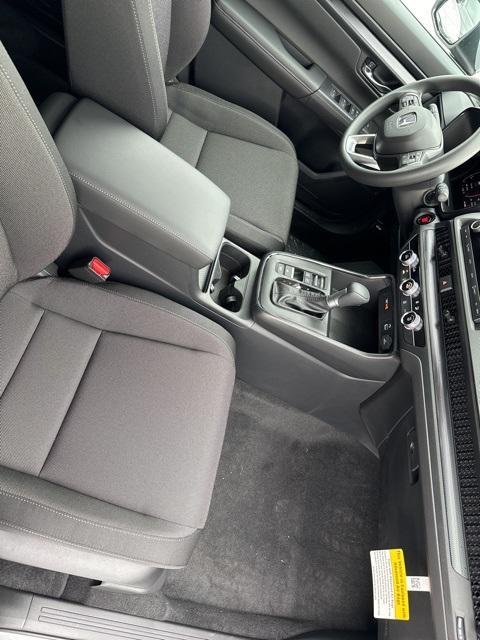 new 2025 Honda CR-V car, priced at $33,450