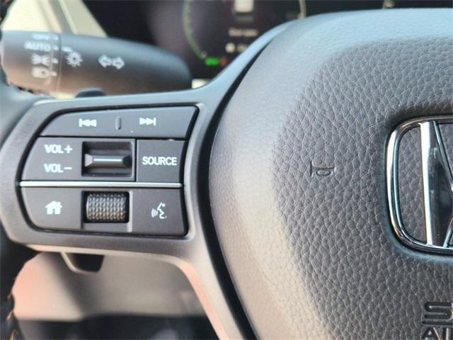 new 2025 Honda CR-V Hybrid car, priced at $38,000