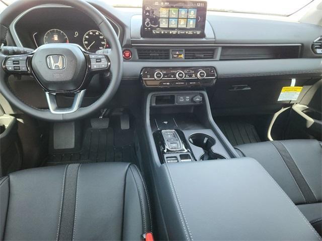 new 2025 Honda Pilot car, priced at $46,906