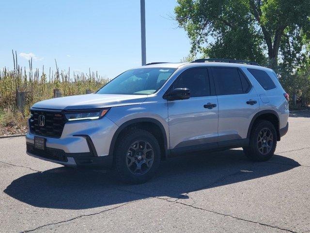 new 2025 Honda Pilot car, priced at $50,795