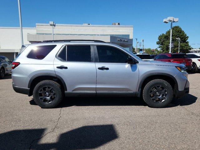 new 2025 Honda Pilot car, priced at $50,795