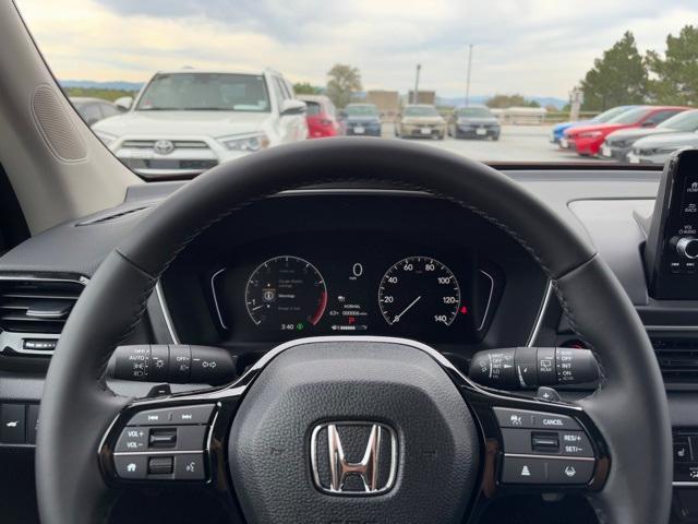 used 2025 Honda Pilot car, priced at $41,500