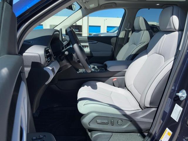 new 2025 Honda Pilot car, priced at $50,658
