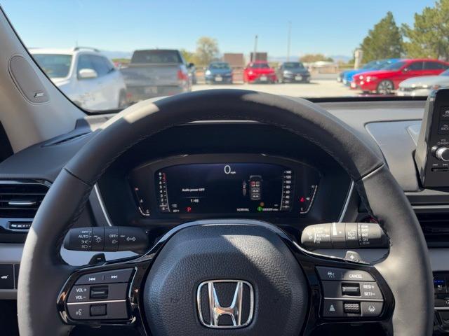 new 2025 Honda Pilot car, priced at $50,658