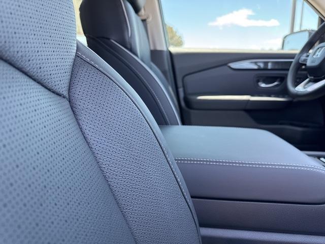 new 2025 Honda Pilot car, priced at $54,530
