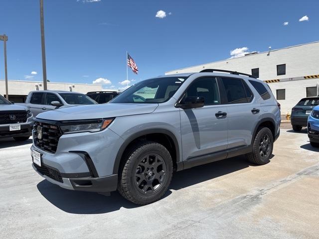 new 2025 Honda Pilot car, priced at $52,090