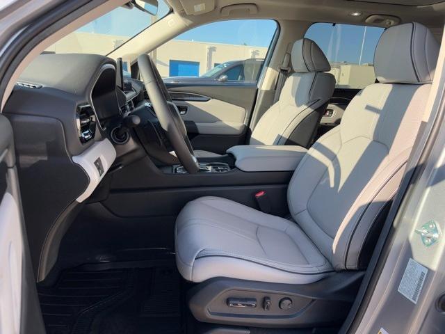 new 2025 Honda Pilot car, priced at $52,376