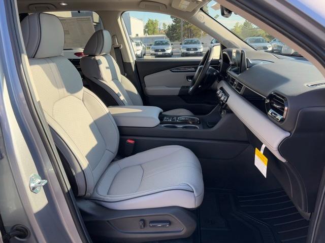 new 2025 Honda Pilot car, priced at $52,376