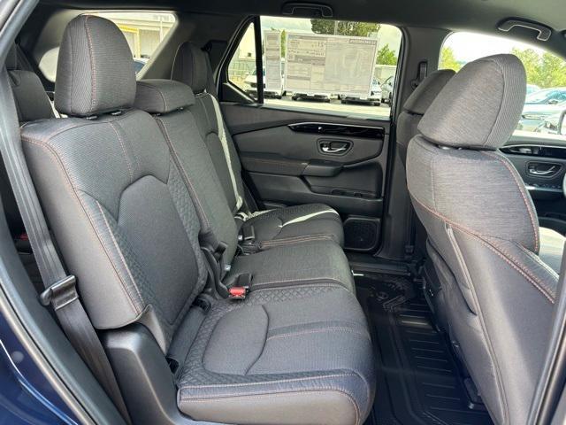 new 2025 Honda Pilot car, priced at $41,596