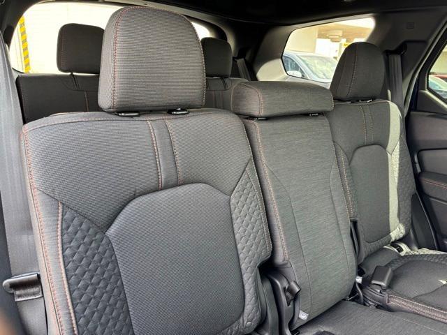 new 2025 Honda Pilot car, priced at $41,596