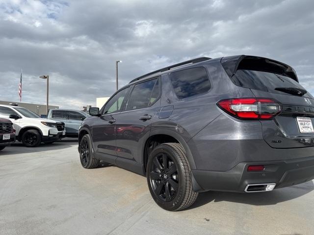 new 2025 Honda Pilot car, priced at $56,030