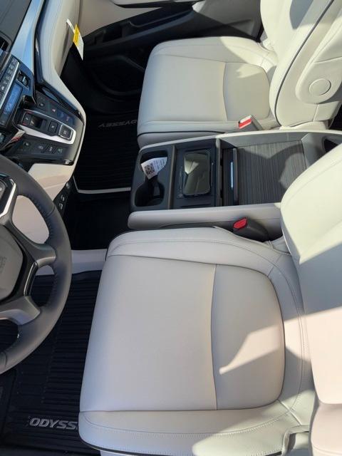 new 2026 Honda Odyssey car, priced at $45,446
