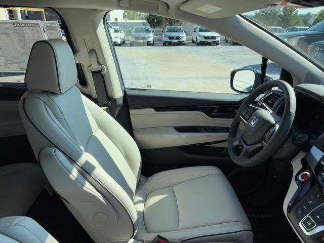 new 2026 Honda Odyssey car, priced at $45,446