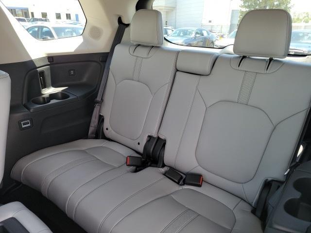 new 2025 Honda Pilot car, priced at $51,505