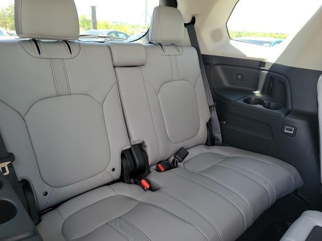 new 2025 Honda Pilot car, priced at $51,505