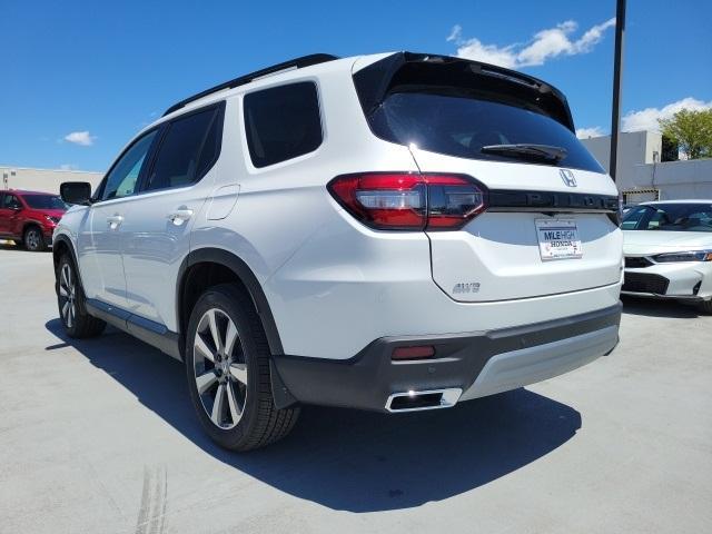 new 2025 Honda Pilot car, priced at $51,505