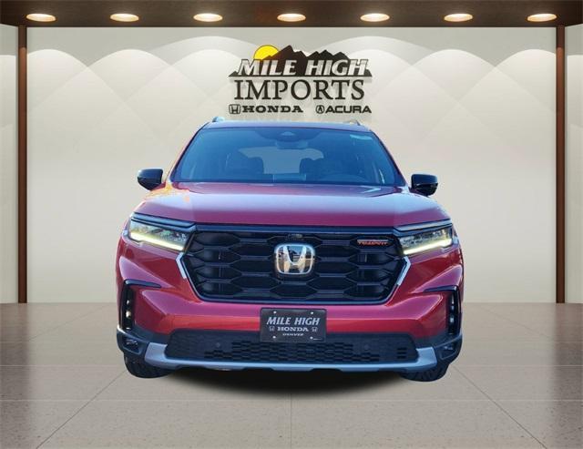 new 2025 Honda Pilot car, priced at $51,250