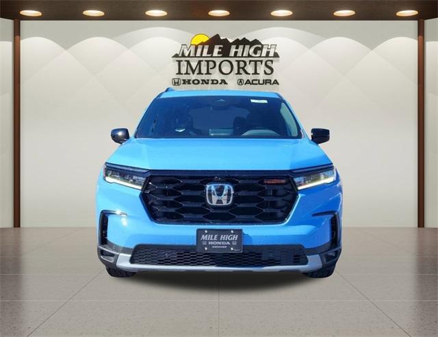 new 2025 Honda Pilot car, priced at $51,250