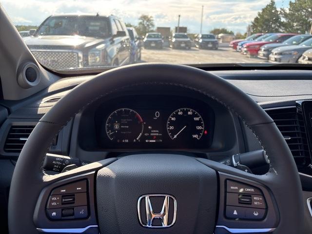 new 2025 Honda Ridgeline car, priced at $43,283