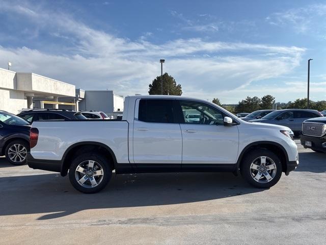 new 2025 Honda Ridgeline car, priced at $43,283