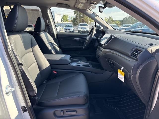 new 2025 Honda Ridgeline car, priced at $43,283
