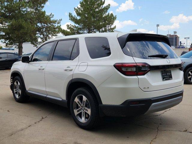 new 2025 Honda Pilot car, priced at $47,505