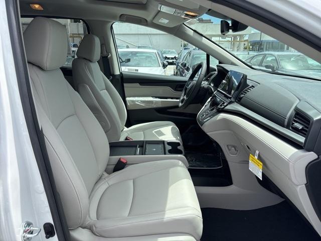 new 2025 Honda Odyssey car, priced at $44,125