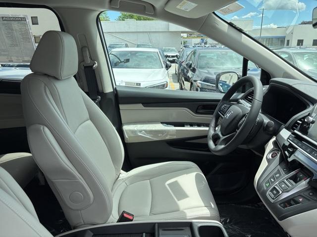 new 2025 Honda Odyssey car, priced at $44,125