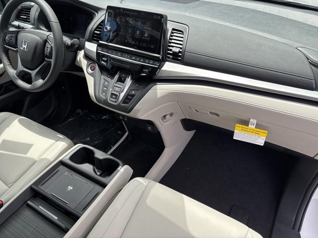 new 2025 Honda Odyssey car, priced at $44,125