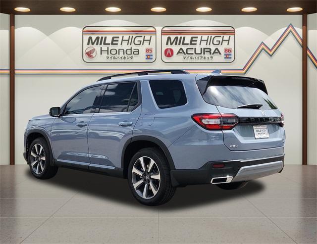 new 2025 Honda Pilot car, priced at $54,985