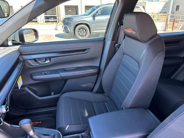 new 2026 Honda CR-V Hybrid car, priced at $38,100