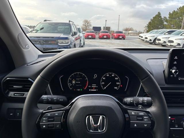 new 2025 Honda Pilot car, priced at $50,081