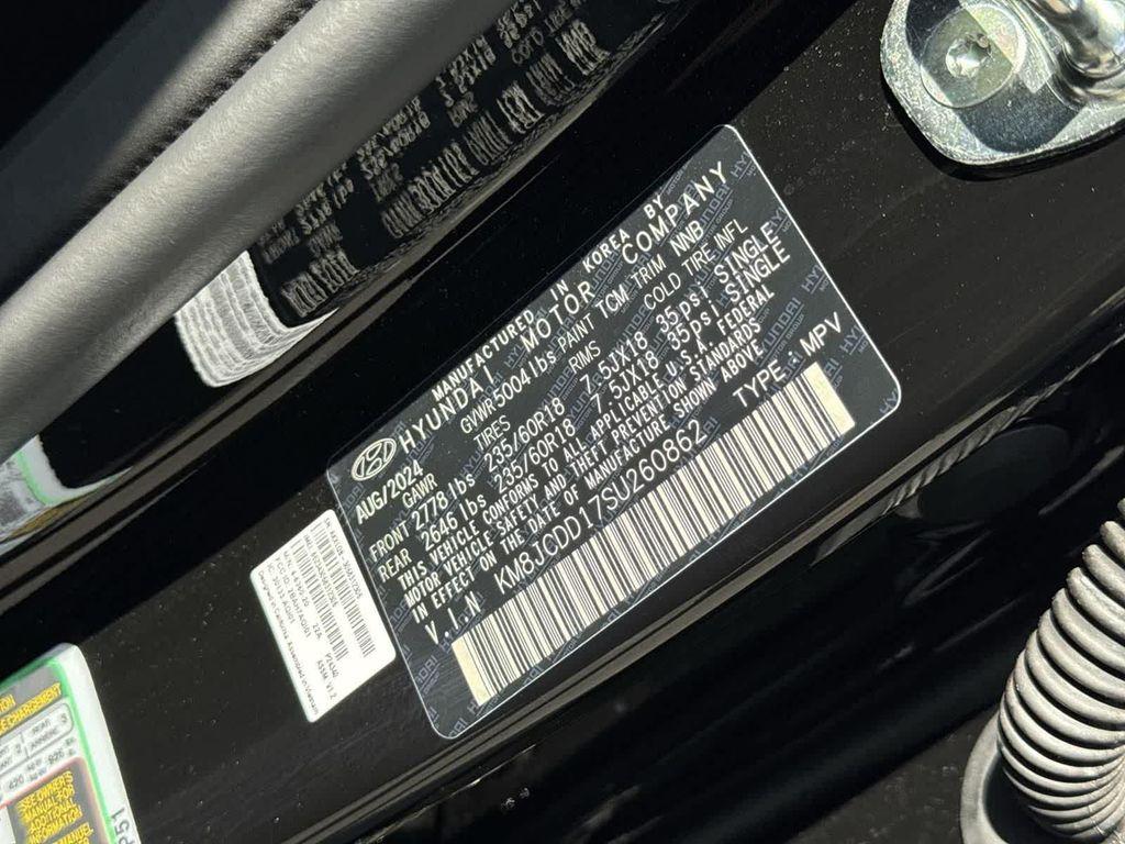 used 2025 Hyundai TUCSON Hybrid car, priced at $31,298