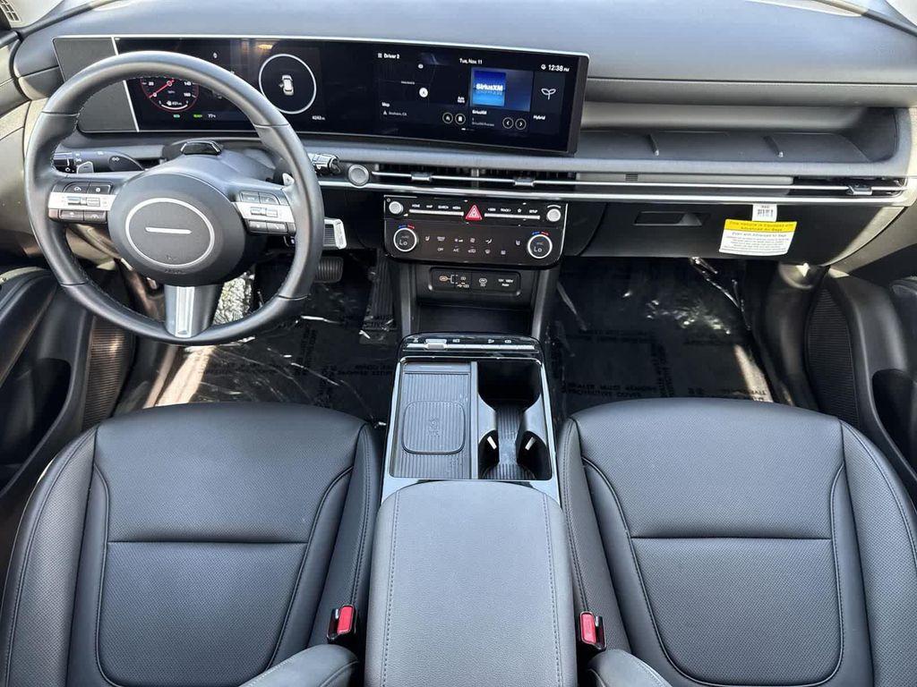 used 2025 Hyundai TUCSON Hybrid car, priced at $31,298