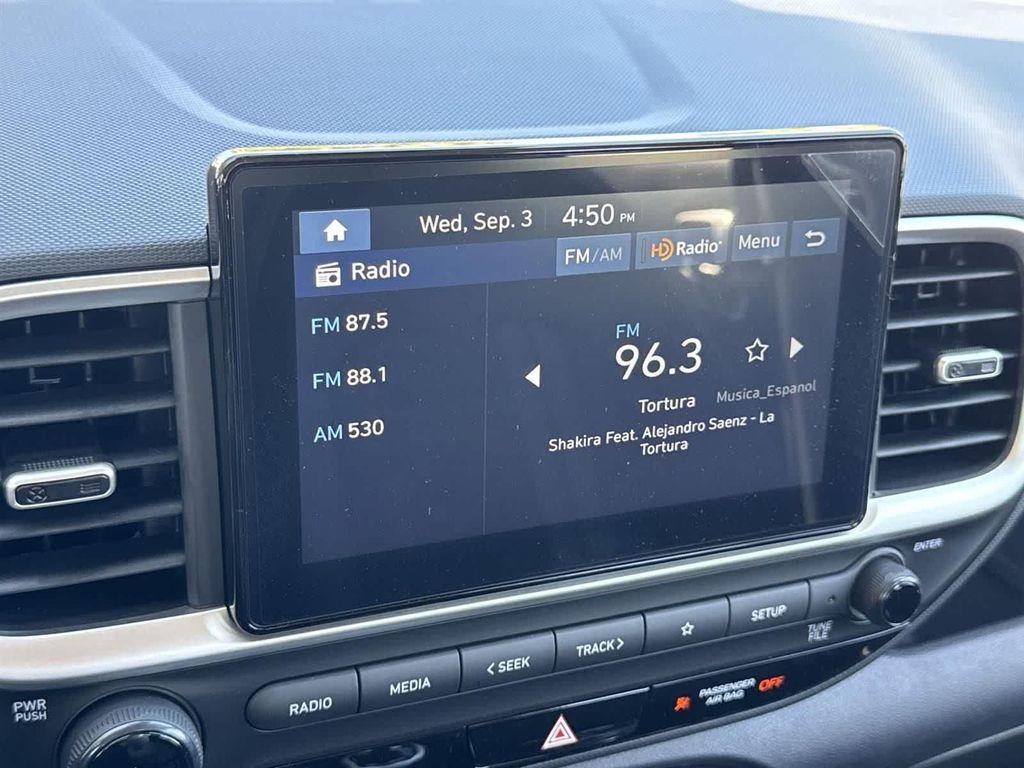 new 2025 Hyundai Venue car, priced at $22,587