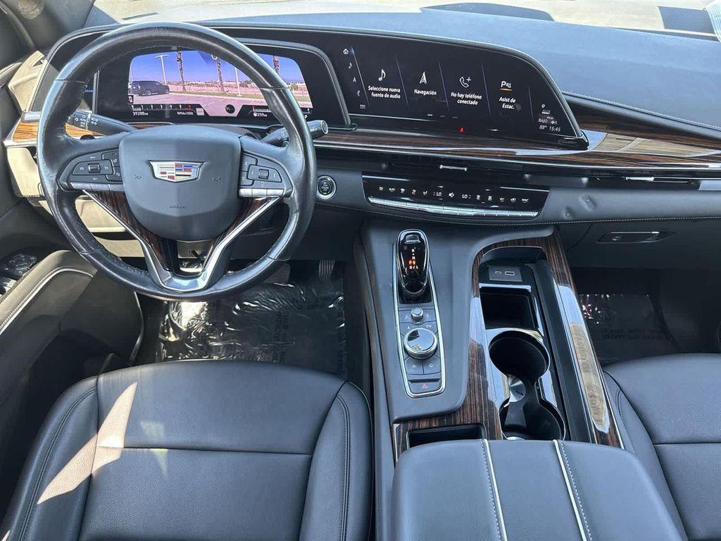 used 2023 Cadillac Escalade ESV car, priced at $69,987