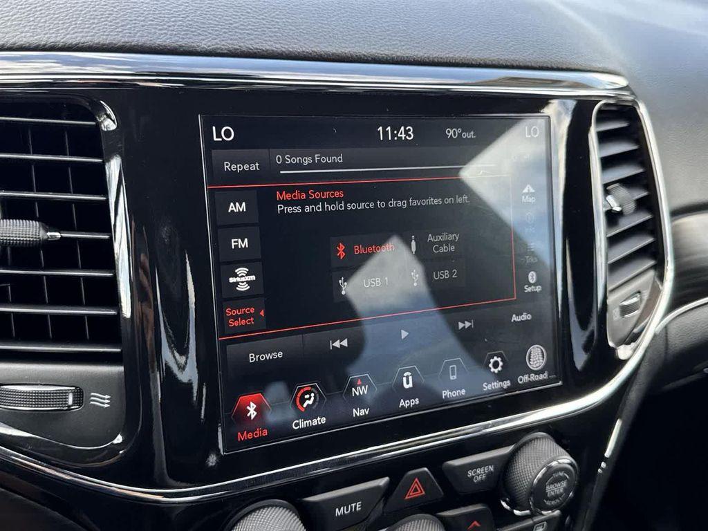 used 2022 Jeep Grand Cherokee car, priced at $25,635