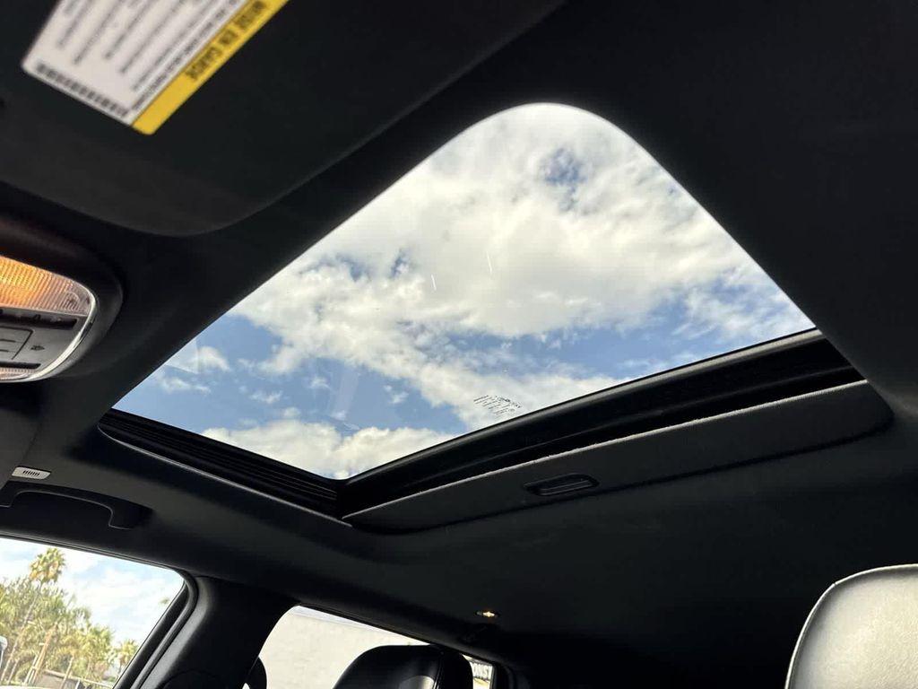 used 2022 Jeep Grand Cherokee car, priced at $25,635