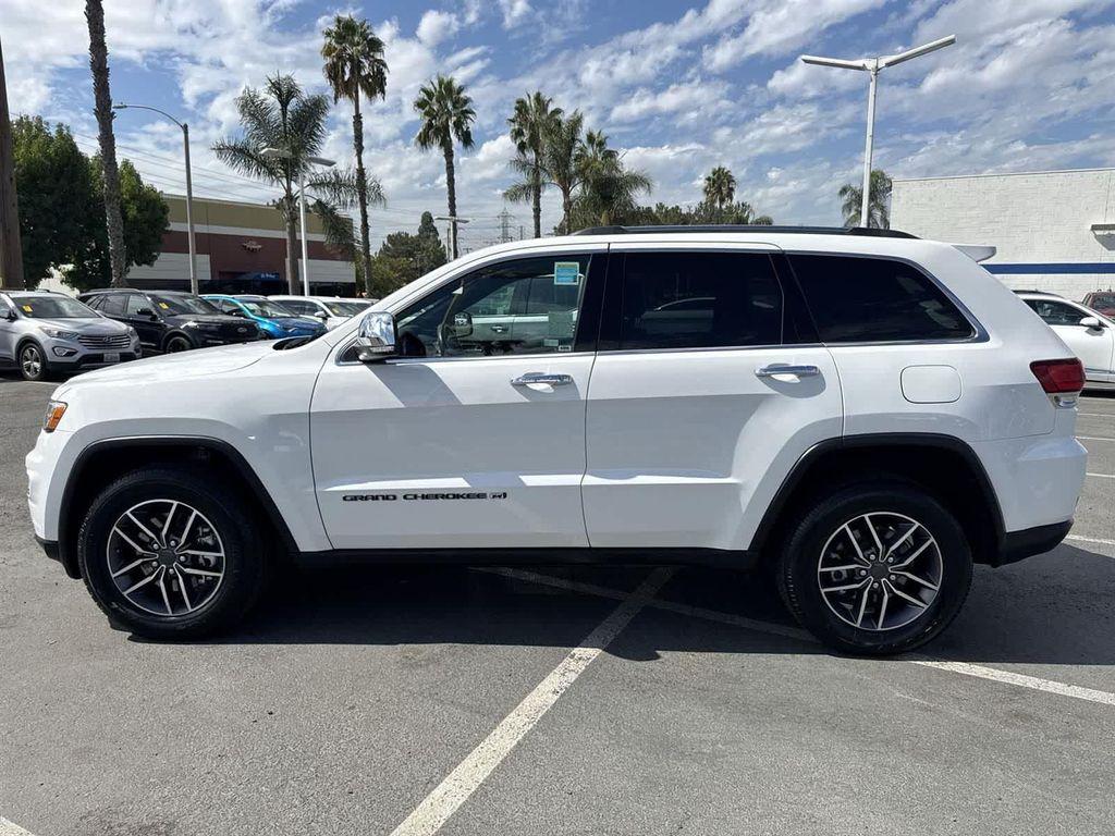 used 2022 Jeep Grand Cherokee car, priced at $25,635