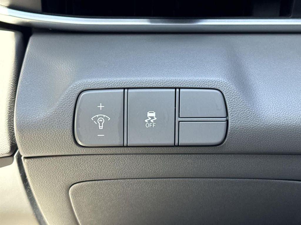 used 2025 Hyundai Elantra car, priced at $20,583